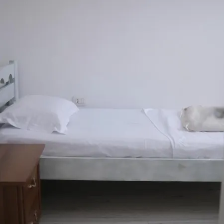 Azura Beach Apartment