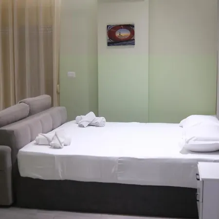 Azura Beach Apartment