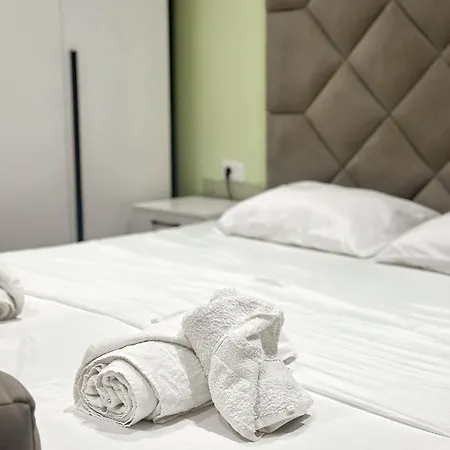 Azura Beach Apartment