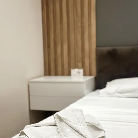 Azura Beach Apartment
